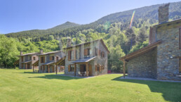 Porta Ref1636 76954 uai Compra y venta de casas y pisos La Cerdanya