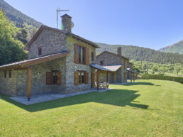 p Porta Ref1636 76945 1 uai Compra y venta de casas y pisos La Cerdanya